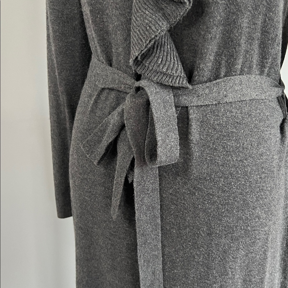 T Tahari Sweater Dress - Picture 4 of 9